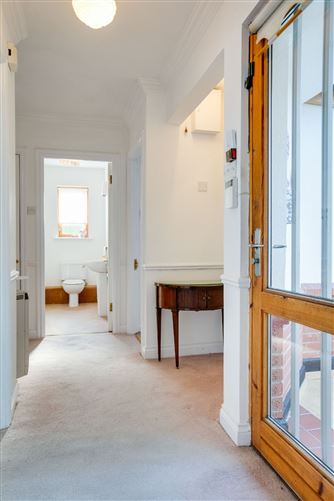 17 Silchester Court, Glenageary, Co. Dublin