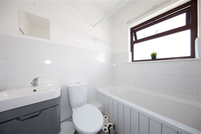 7 Abbeyvale Way, Swords, Dublin