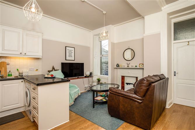 26 Vernon Avenue, Clontarf, Dublin 3