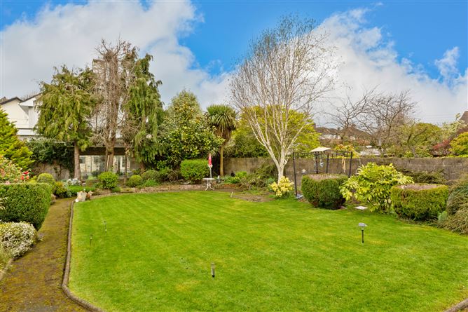 Eventide, 79 Clonkeen Road, Co. Dublin