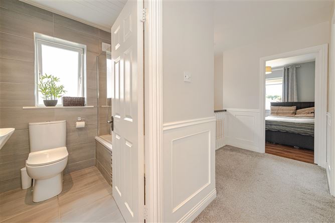 15 Deerpark Road, Blessington, Wicklow
