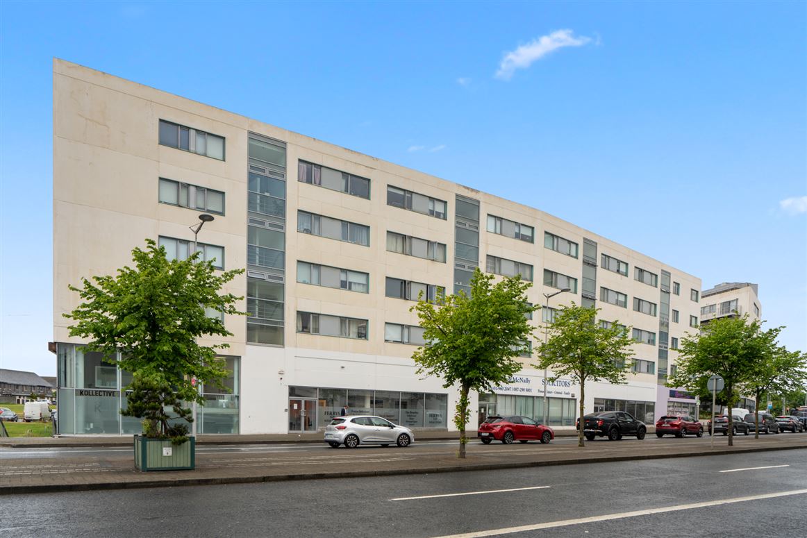 Apartment 4 The Turnpike, Santry Cross, Ballymun Ray Cooke