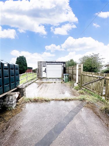 47 O'Neill Park, Clones, Monaghan
