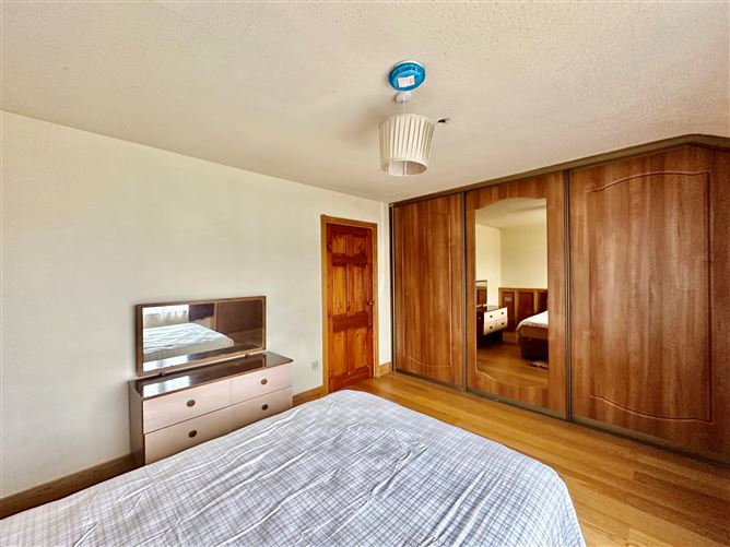 47 O'Neill Park, Clones, Monaghan