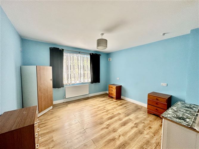 47 O'Neill Park, Clones, Monaghan