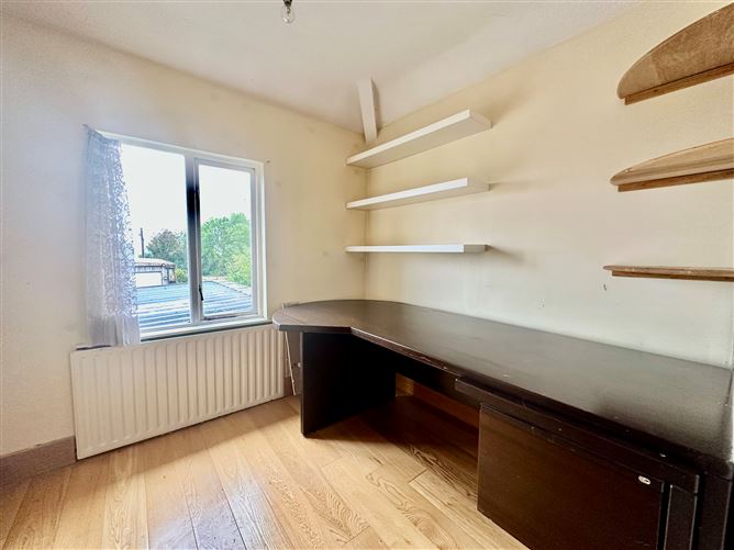 47 O'Neill Park, Clones, Monaghan