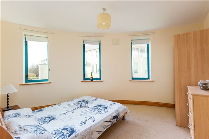 1 Fastnet courtyard, Marina Village , Arklow, Wicklow
