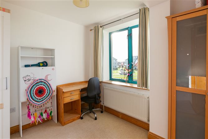 1 Fastnet courtyard, Marina Village , Arklow, Wicklow