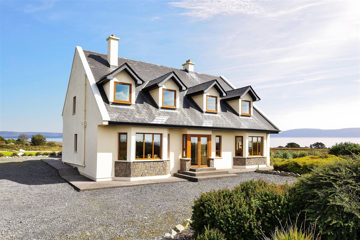 Bothar Bui, Inverin, Galway