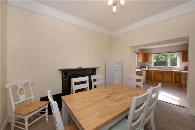 3 Brookfield Villas, College Road, Cork