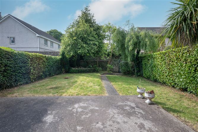 3 Brookfield Villas, College Road, Cork