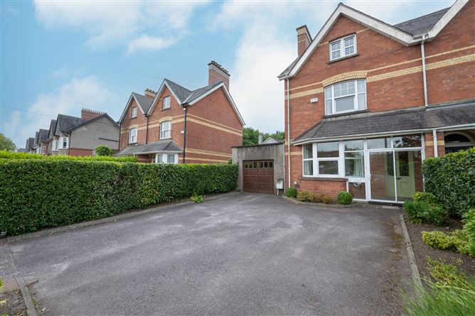 3 Brookfield Villas, College Road, Cork