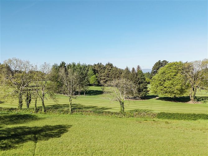 "Everglades" Mount Sion, Ferrybank, Waterford