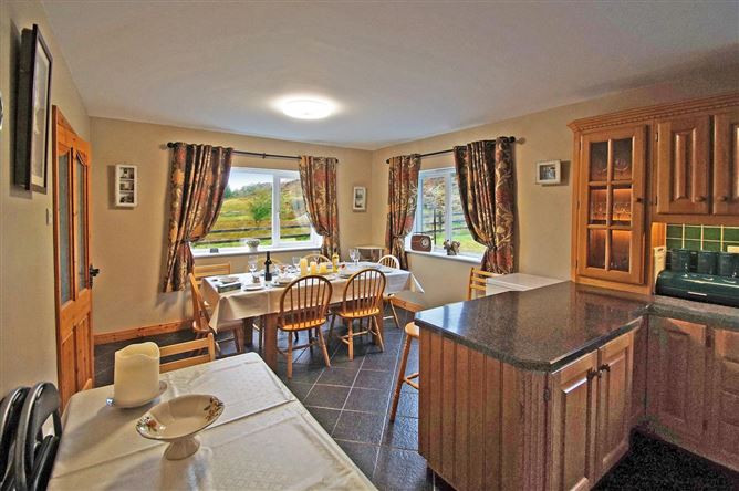 6 Bed in Clonbur,Clonbur,  Galway