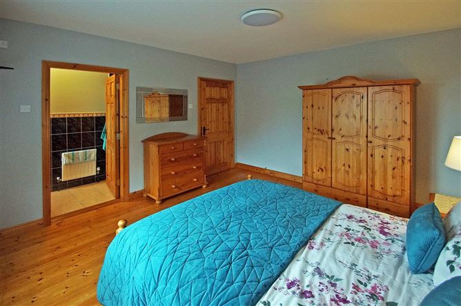 6 Bed in Clonbur,Clonbur,  Galway