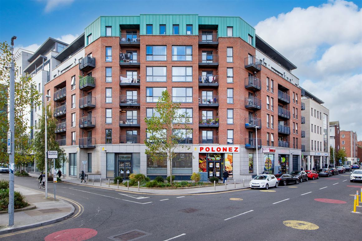 42 Gloucester Square, Railway Street, Dublin 1