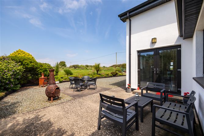 Photo 39 of 53 — Kavanagh Cottage, Fethard On Sea, Co. Wexford, Fethard, Wexford