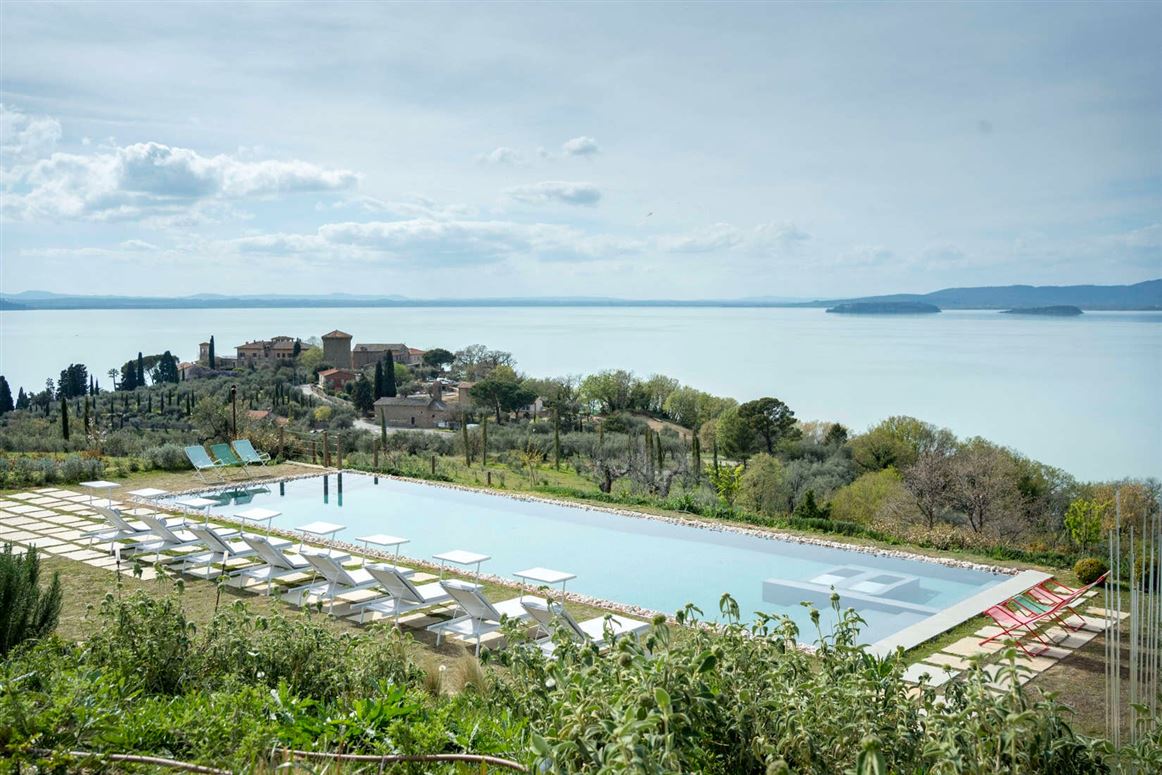 Lake Trasimeno Retreat,Monte del Lago,Umbria,Italy