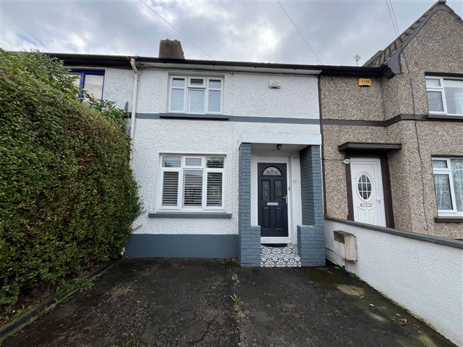 22 Larkhill Road, Whitehall,   Dublin 9, D09FX60