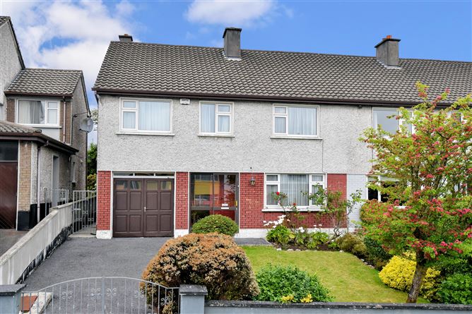 Main image for 25 Rockmount Road, Highfield Park, Galway City