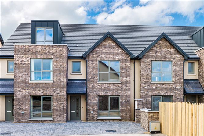The Bawnogues, Kilcock, Co. Kildare - 3 Bed Townhouse