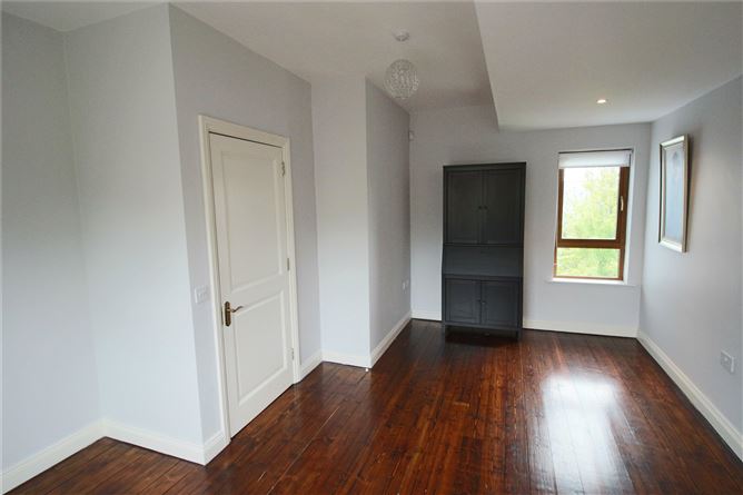 7 Shannon Cove, Dromod, Co. Leitrim