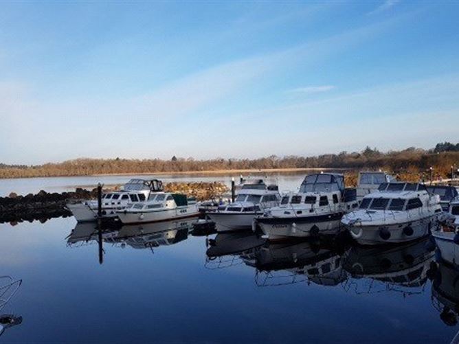 7 Shannon Cove, Dromod, Co. Leitrim