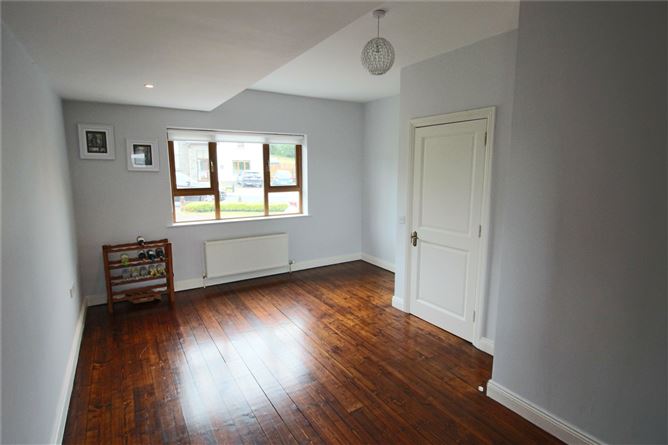 7 Shannon Cove, Dromod, Co. Leitrim