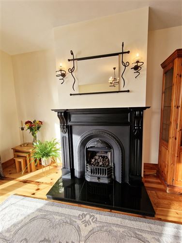 6 Shannon Heights, Kilrush, Co. Clare