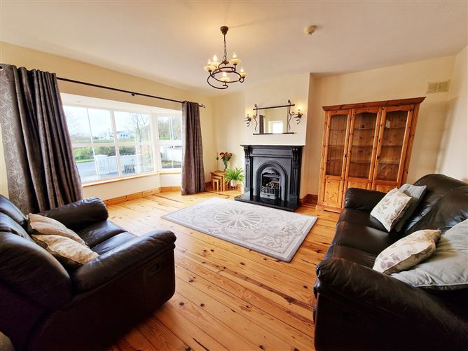 6 Shannon Heights, Kilrush, Co. Clare