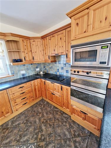 6 Shannon Heights, Kilrush, Co. Clare