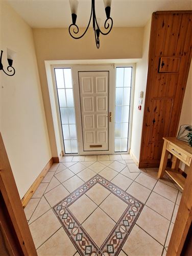 6 Shannon Heights, Kilrush, Co. Clare