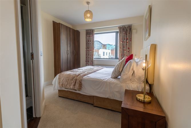 535 The Heron, The Sanctuary, Jacobs Island, Blackrock, Cork