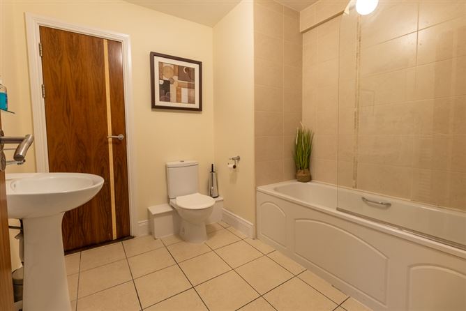 535 The Heron, The Sanctuary, Jacobs Island, Blackrock, Cork