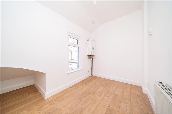 27 Darley's Terrace, The Coombe, Dublin 8