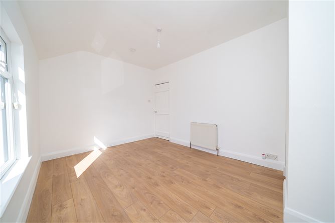 27 Darley's Terrace, The Coombe, Dublin 8