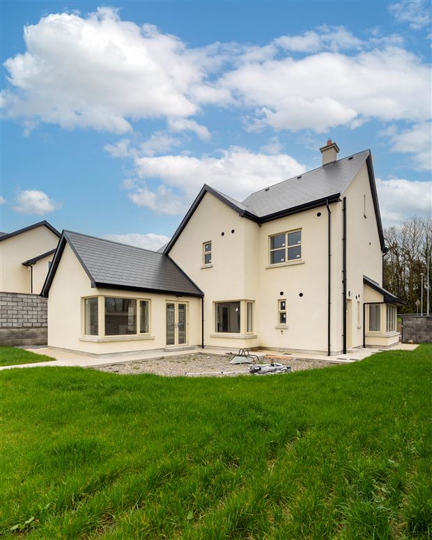 11 Cahairfuiseog, Herbertstown, Limerick