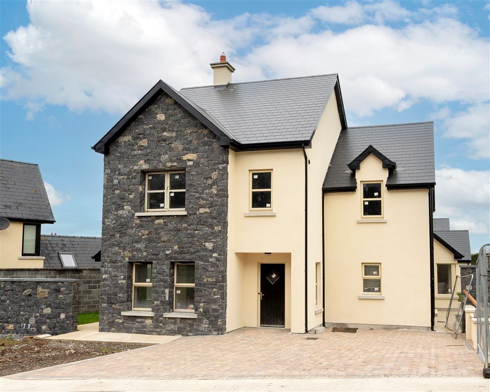 11 Cahairfuiseog, Herbertstown, Limerick