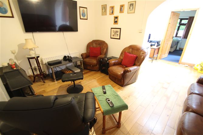 6 The Gardens, Owenabue Heights, Carrigaline, Cork