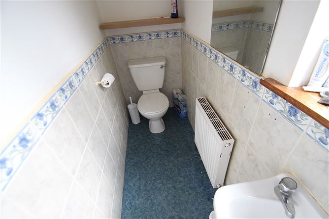 6 The Gardens, Owenabue Heights, Carrigaline, Cork