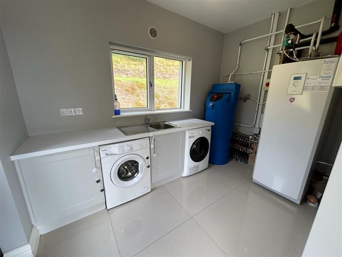 2 Tower Hill, Kilcoolishal, Glounthaune, Cork