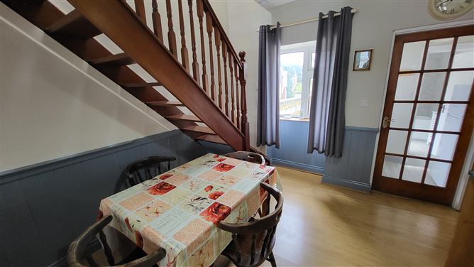 3 St Muredachs Terrace, Ballina, Mayo