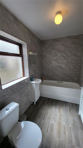 3 St Muredachs Terrace, Ballina, Mayo