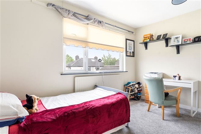22 The Crescent, Boden Park, Rathfarnham, Dublin 16