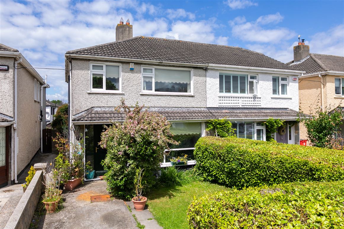 22 The Crescent, Boden Park, Rathfarnham, Dublin 16