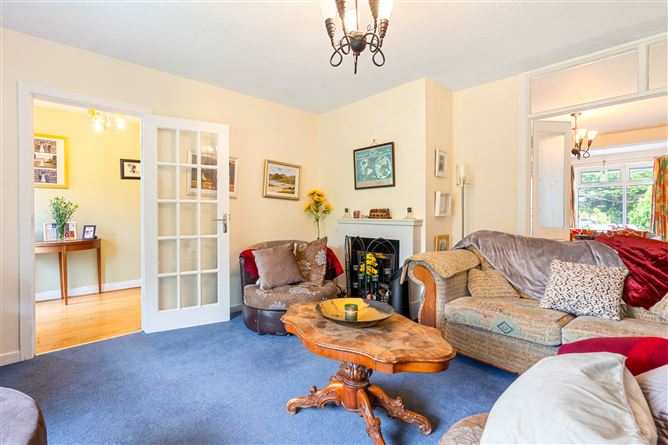 22 The Crescent, Boden Park, Rathfarnham, Dublin 16