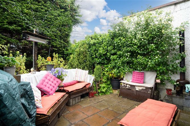 22 The Crescent, Boden Park, Rathfarnham, Dublin 16