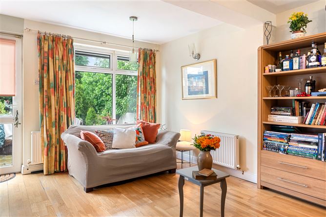 22 The Crescent, Boden Park, Rathfarnham, Dublin 16