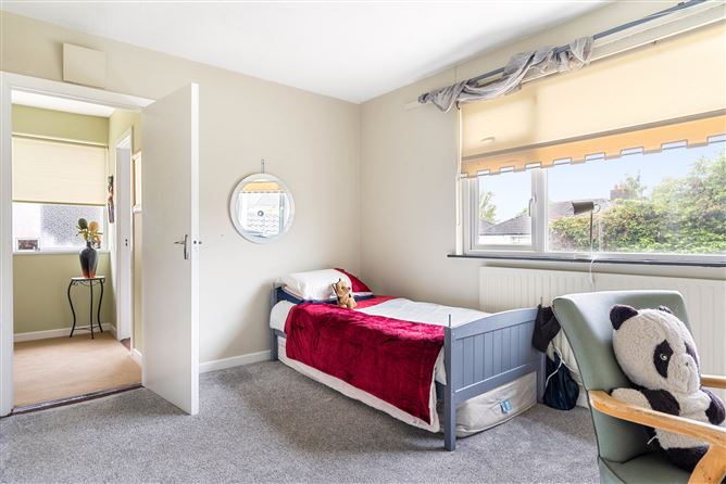 22 The Crescent, Boden Park, Rathfarnham, Dublin 16