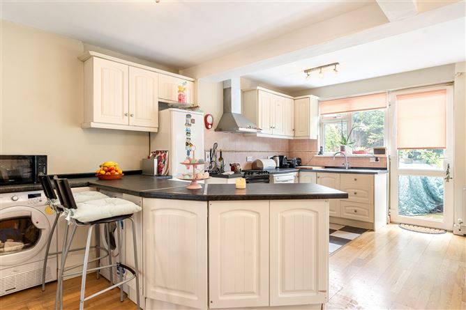 22 The Crescent, Boden Park, Rathfarnham, Dublin 16